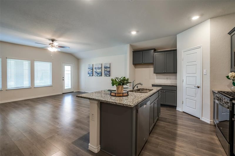 6409 Windsor Lane, Celina TX 76227 - Photo 12