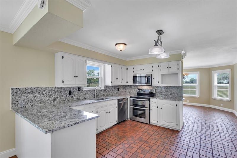11054 County Road 2464, Poetry TX 75160 - Photo 12