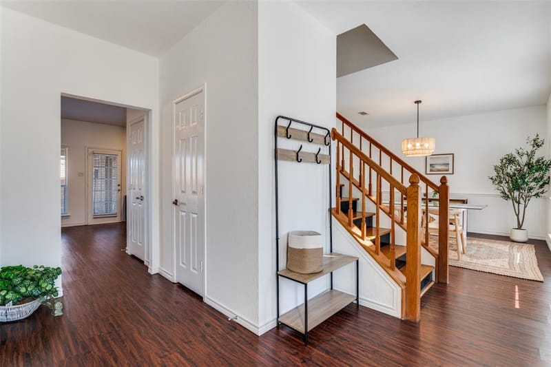 6814 Silver Lake Drive, Rowlett TX 75089 - Photo 3