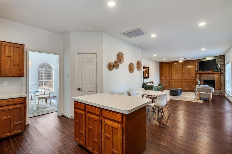 6814 Silver Lake Drive, Rowlett TX 75089 - Photo 10