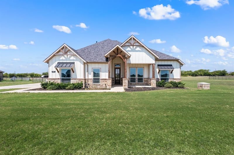 168 Tres Vista Drive, Decatur TX 76234