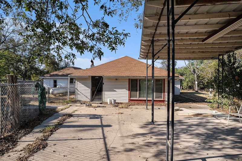 116 Lakeshore Trail, Whitney TX 76692 - Photo 13