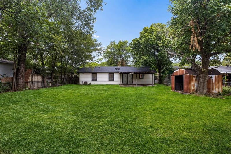 9925 Homeplace Drive, Dallas TX 75217 - Photo 26