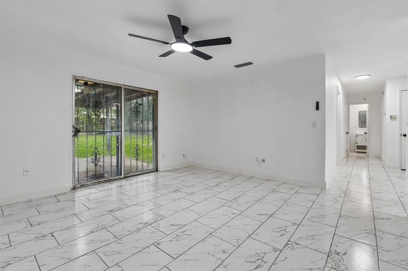9925 Homeplace Drive, Dallas TX 75217 - Photo 10