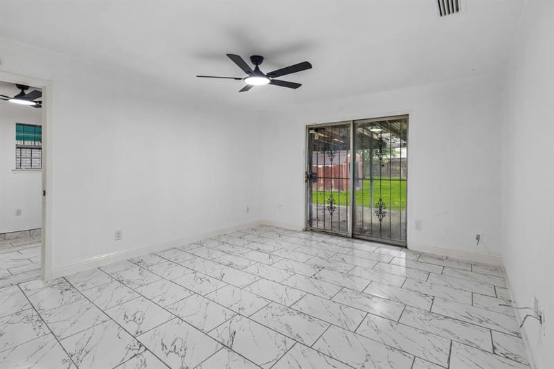 9925 Homeplace Drive, Dallas TX 75217 - Photo 8