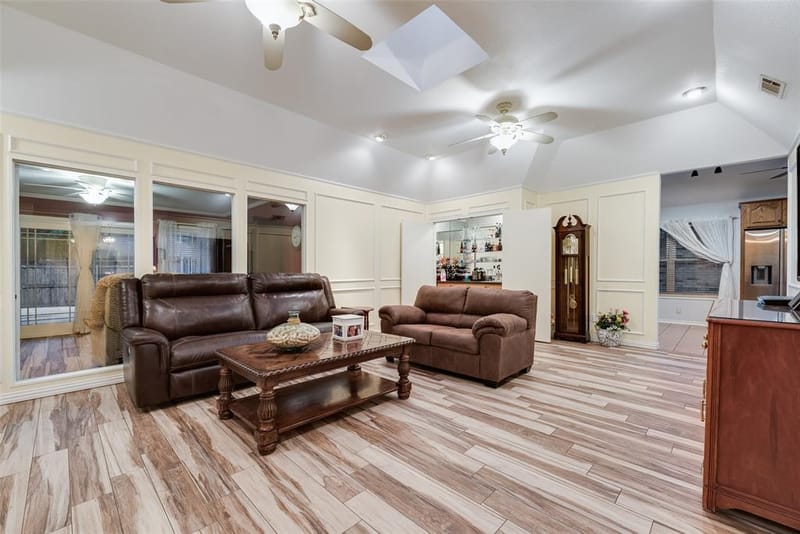 800 Brownfield Drive, Mesquite TX 75150 - Photo 9