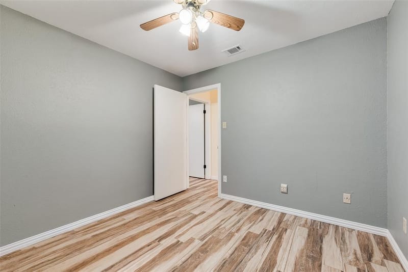 800 Brownfield Drive, Mesquite TX 75150 - Photo 14