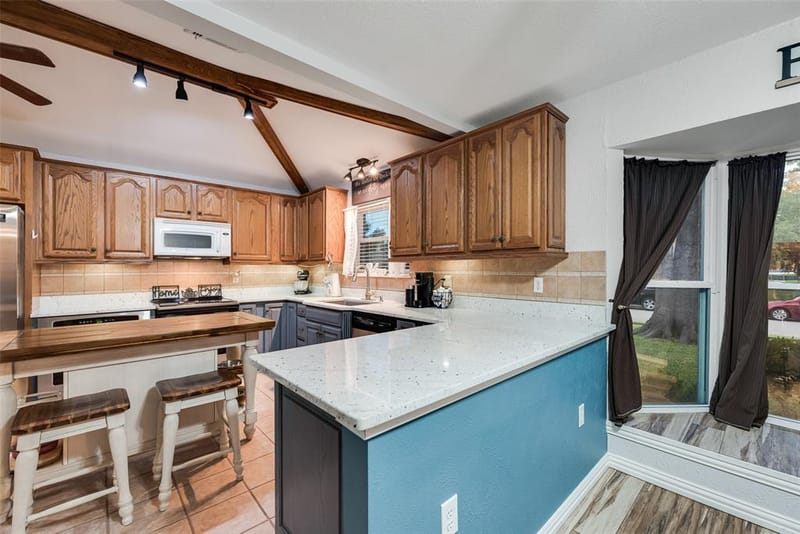 800 Brownfield Drive, Mesquite TX 75150 - Photo 4