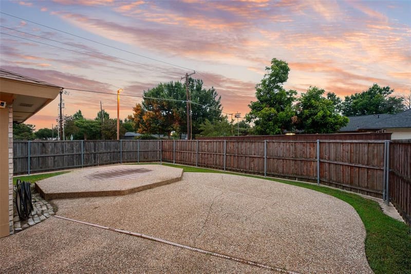 800 Brownfield Drive, Mesquite TX 75150 - Photo 25