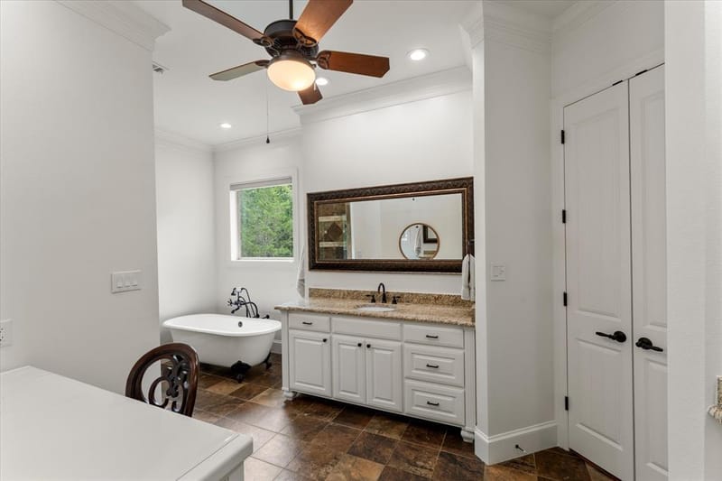 940 Private Road 5980, Yantis TX 75497 - Photo 18