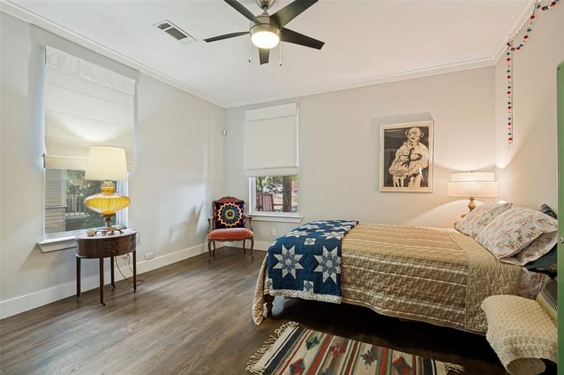 526 S Edgefield Avenue, Dallas TX 75208 - Photo 27