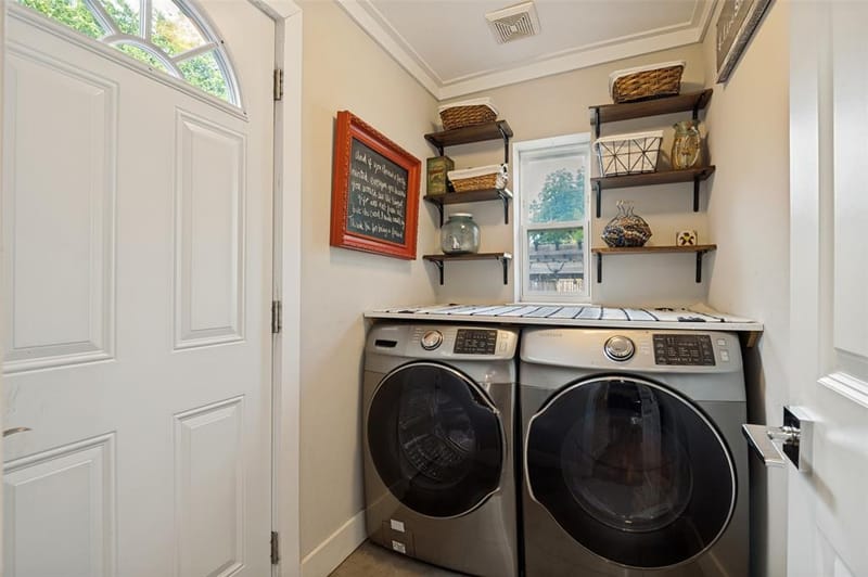 526 S Edgefield Avenue, Dallas TX 75208 - Photo 17