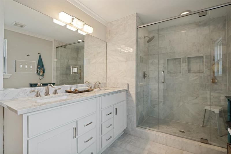 526 S Edgefield Avenue, Dallas TX 75208 - Photo 22
