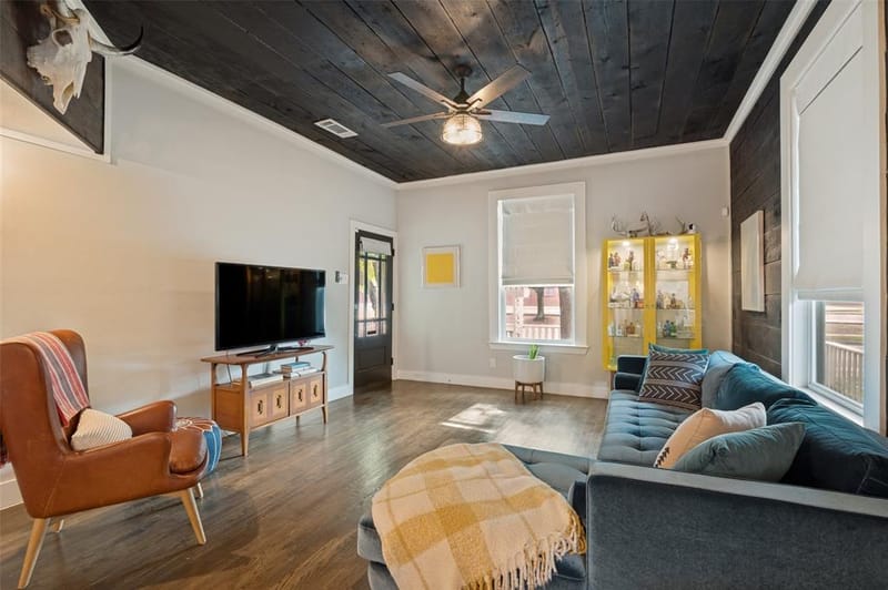 526 S Edgefield Avenue, Dallas TX 75208 - Photo 7