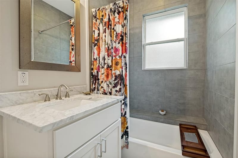 526 S Edgefield Avenue, Dallas TX 75208 - Photo 31