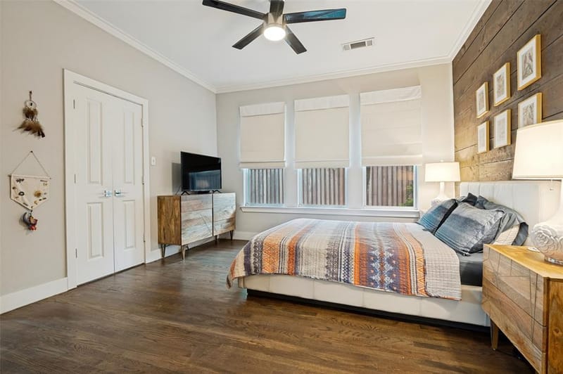 526 S Edgefield Avenue, Dallas TX 75208 - Photo 21