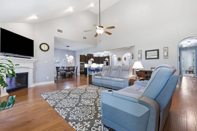 138 Dogwood Drive, Krugerville TX 76227 - Photo 3