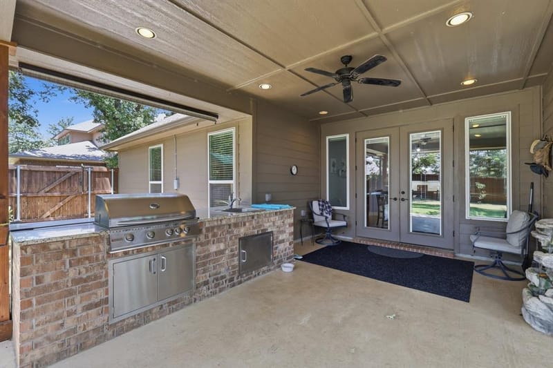 138 Dogwood Drive, Krugerville TX 76227 - Photo 8