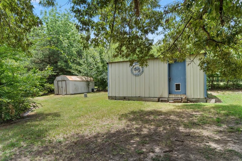 1282 Rs County Road 3325, Emory TX 75440 - Photo 26
