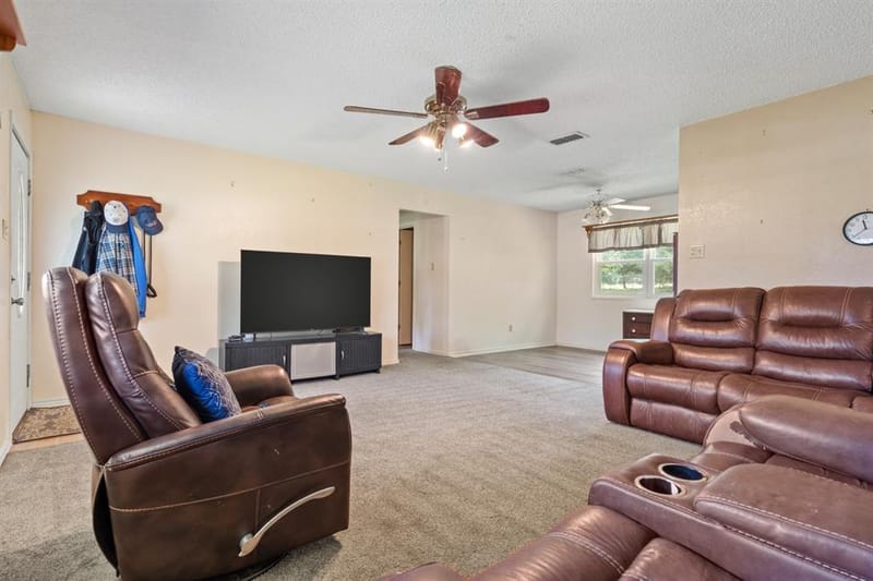 1282 Rs County Road 3325, Emory TX 75440 - Photo 11