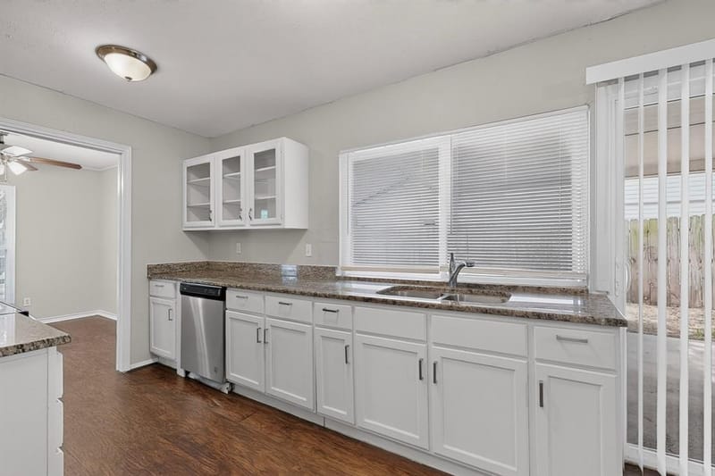 433 Solitude Drive, Garland TX 75043 - Photo 17