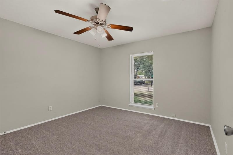 433 Solitude Drive, Garland TX 75043 - Photo 32