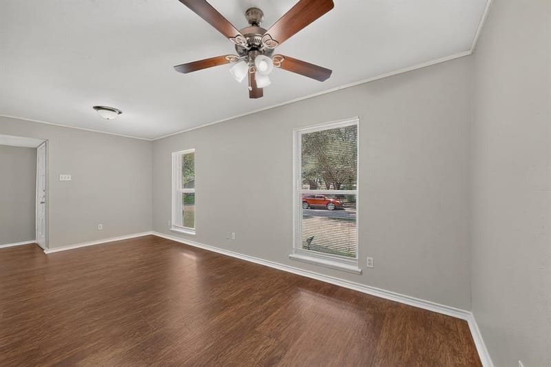 433 Solitude Drive, Garland TX 75043 - Photo 5