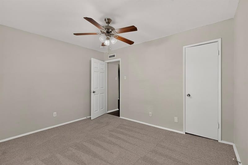 433 Solitude Drive, Garland TX 75043 - Photo 33