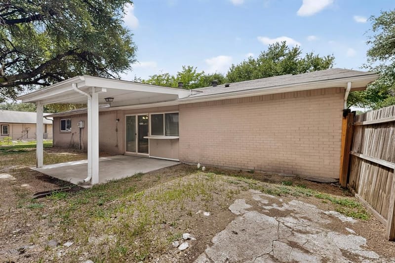 433 Solitude Drive, Garland TX 75043 - Photo 37