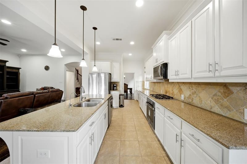 8313 Bayberry Avenue, Lantana TX 76226 - Photo 18