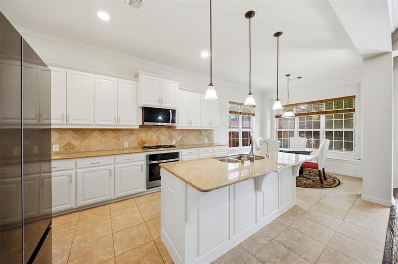 8313 Bayberry Avenue, Lantana TX 76226 - Photo 15