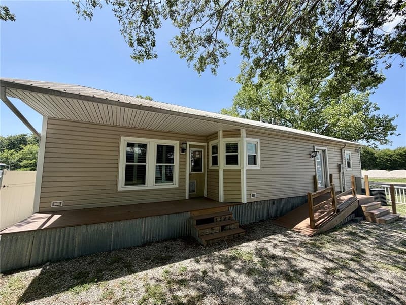 100 E Austin Street, Leonard TX 75452 - Photo 3