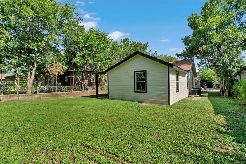 1220 Bessie Street, Fort Worth TX 76104 - Photo 22