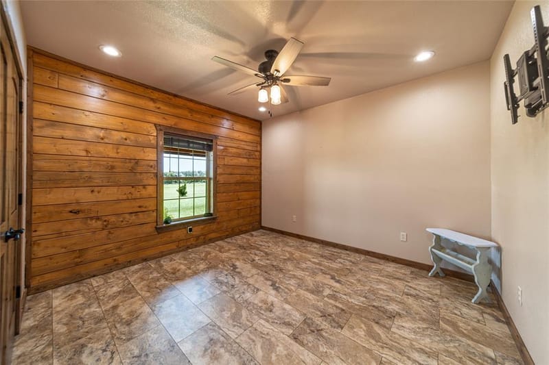 24087 S Fm 4, Lipan TX 76462 - Photo 20