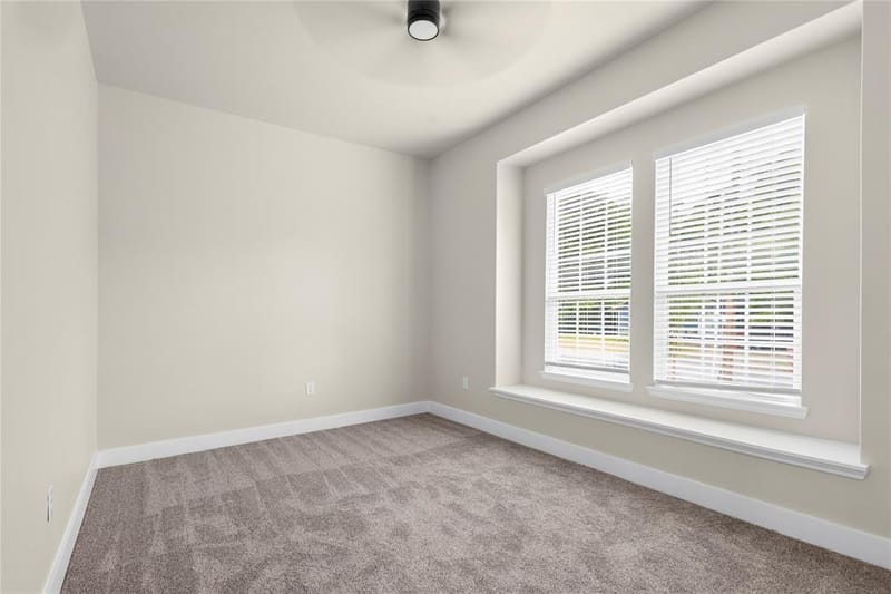 401 S 4th Street, Bonham TX 75418 - Photo 14