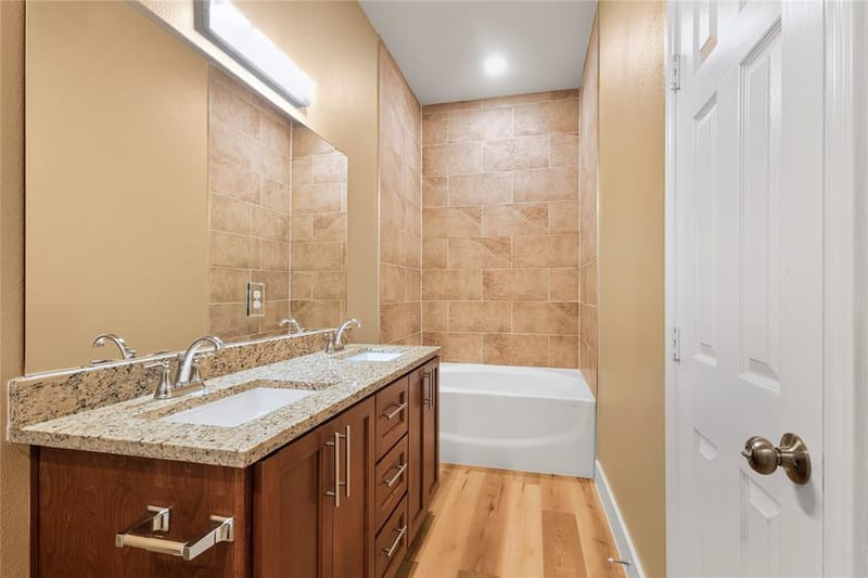 403 S 4th Street, Bonham TX 75418 - Photo 14