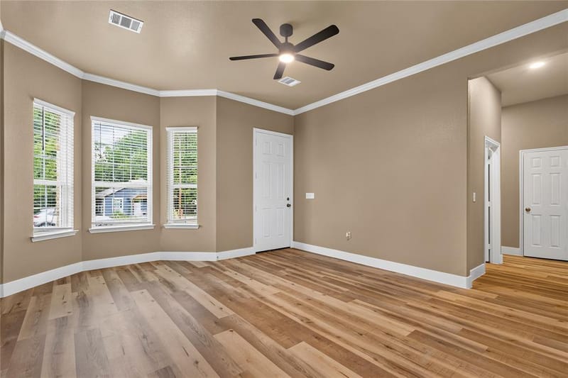403 S 4th Street, Bonham TX 75418 - Photo 8