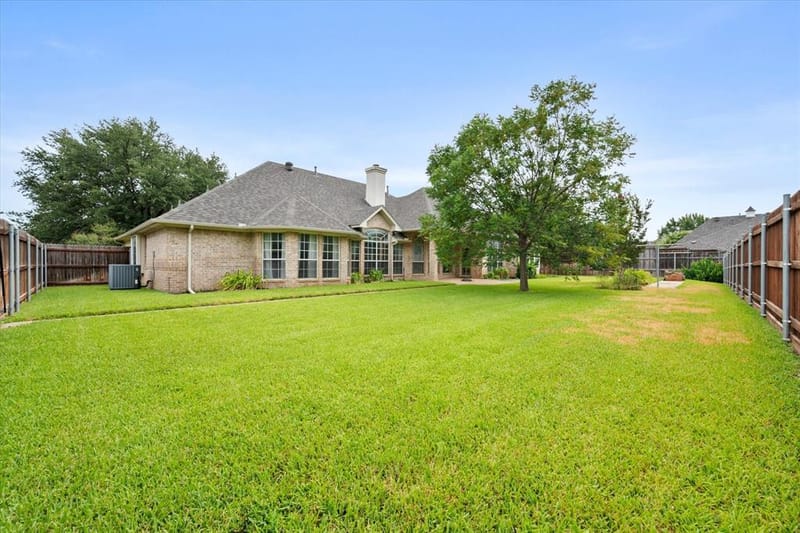 8904 Thornway Drive, North Richland Hills TX 76182 - Photo 27