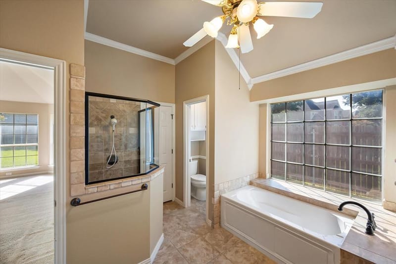 8904 Thornway Drive, North Richland Hills TX 76182 - Photo 17
