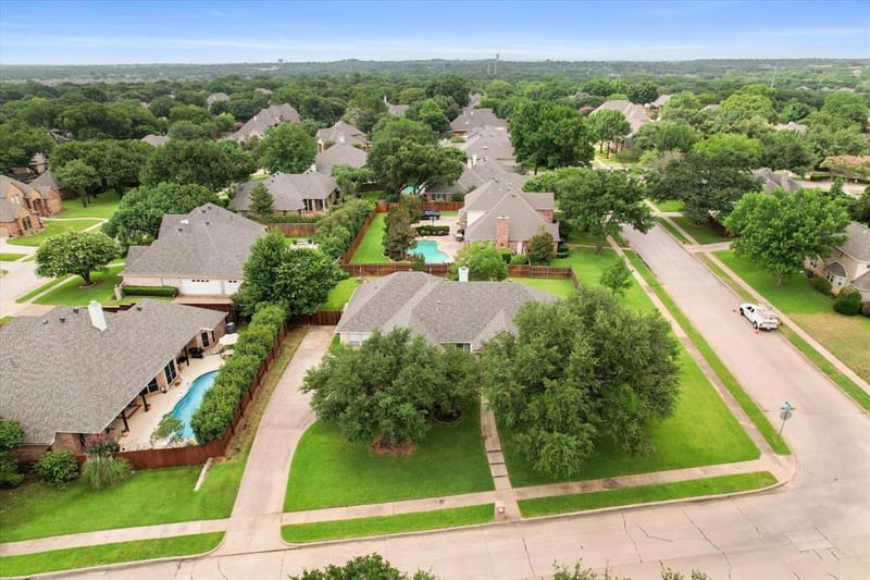 8904 Thornway Drive, North Richland Hills TX 76182 - Photo 29