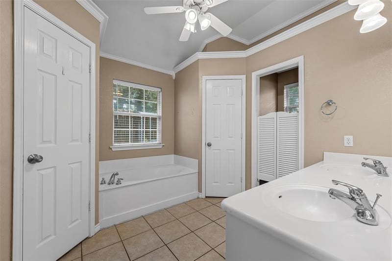 1112 Regina Drive, Hewitt TX 76643 - Photo 22