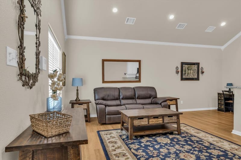 691 Park Street, McGregor TX 76657 - Photo 2