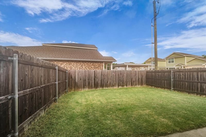 691 Park Street, McGregor TX 76657 - Photo 21