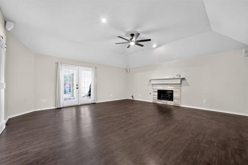 508 Kempson Court, Saginaw TX 76179 - Photo 12