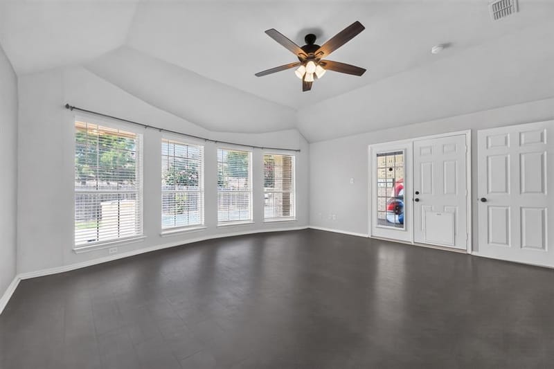 508 Kempson Court, Saginaw TX 76179 - Photo 18