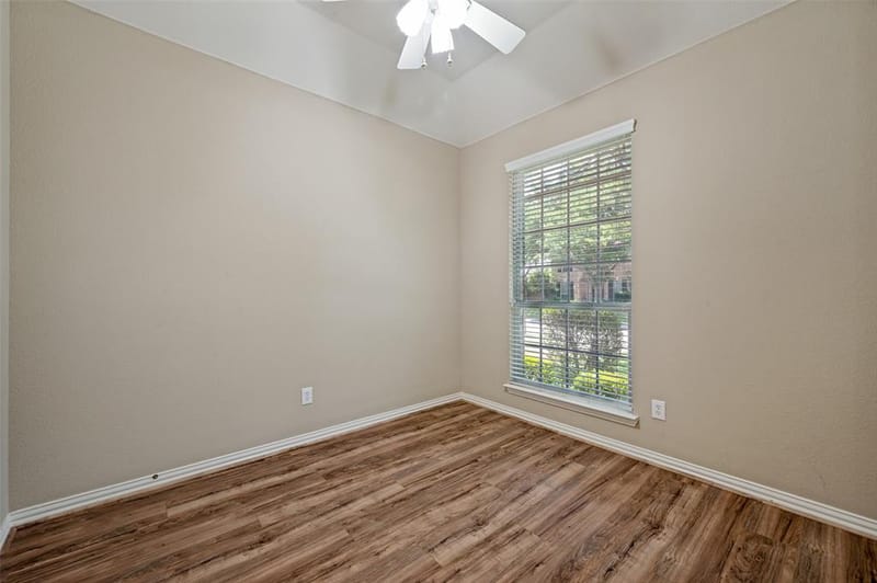 4582 ROCK CREEK Lane, Frisco TX 75034 - Photo 13