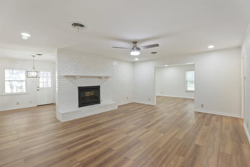 624 Hillview Drive, Hurst TX 76054 - Photo 17