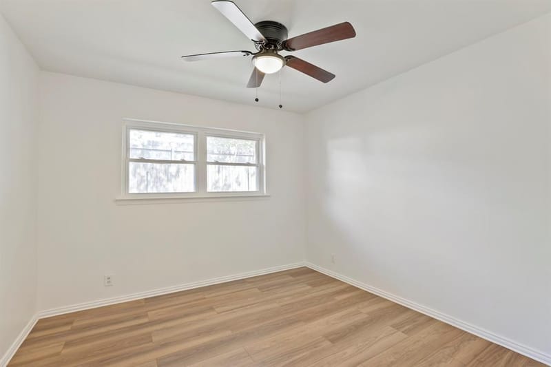 624 Hillview Drive, Hurst TX 76054 - Photo 22