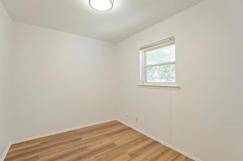 624 Hillview Drive, Hurst TX 76054 - Photo 24