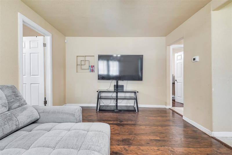 3624 Hardeman Street, Fort Worth TX 76119 - Photo 13